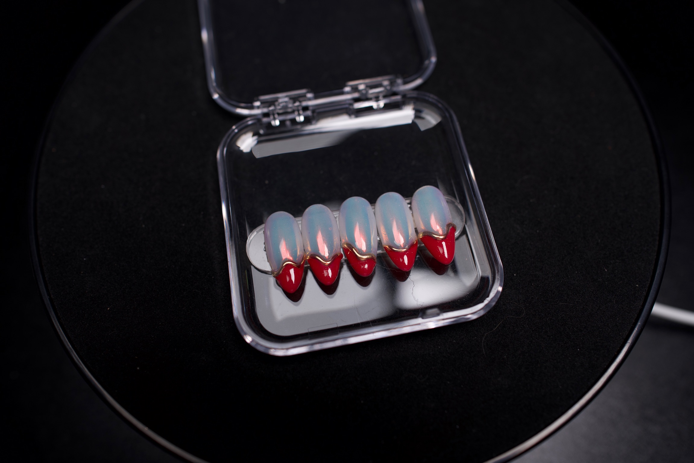 Ivory Lattice press-on nail set
